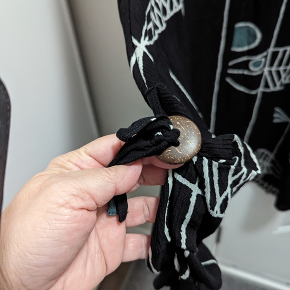 - Vasna Lagenlook dress. Gauze like rayon material. size Medium. Fish patt… - Picture 3 of 10